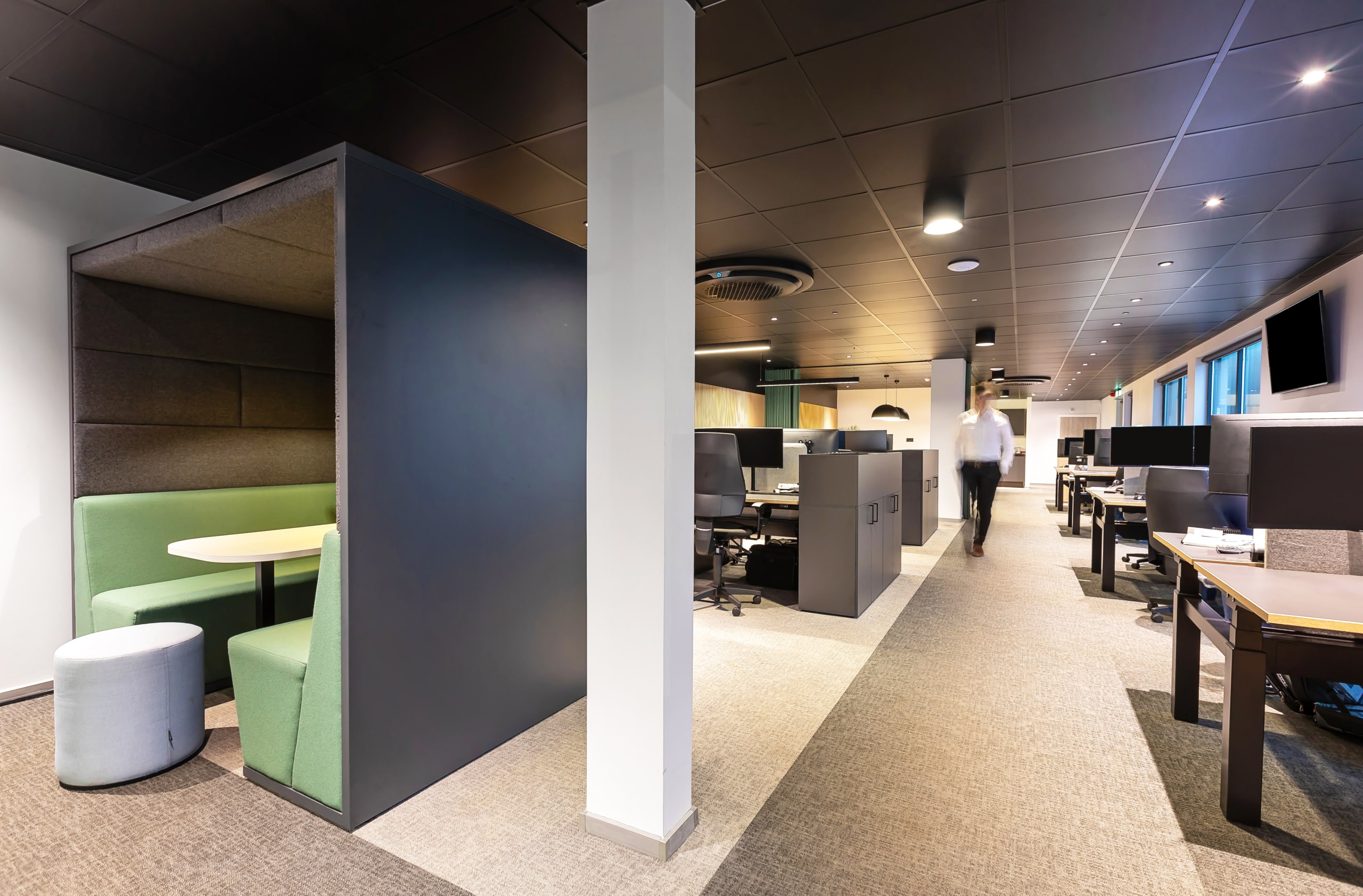Venta Global's workplace, designed by Spectrum